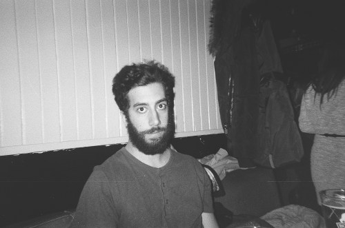 Je m'ennuie avec lui